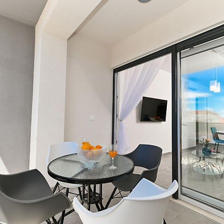 Apartments Diva Трогир Екстериор снимка