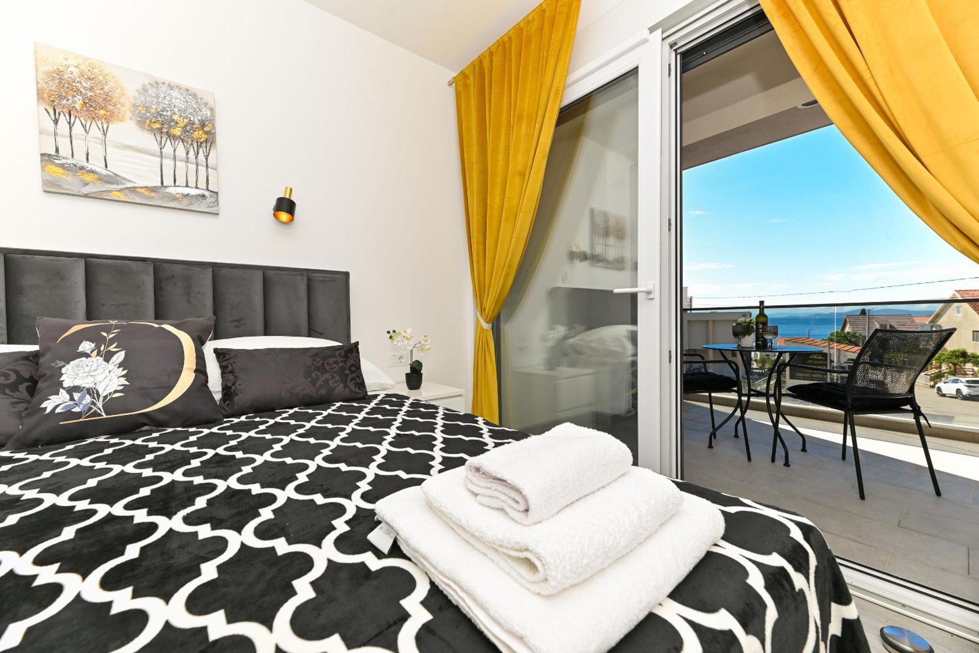 Apartments Diva Трогир Екстериор снимка