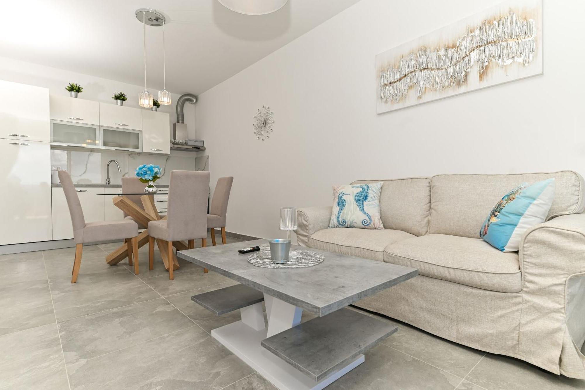Apartments Diva Трогир Екстериор снимка